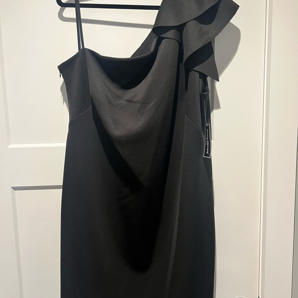 Jessica Howard Black Asymmetrical Ruffled Sheath Dress